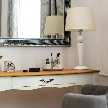 Freta 25 Elegant By Renters דירה *