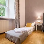 Elegant Freta 25 By Renters *